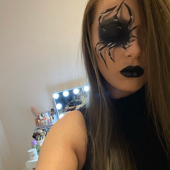 Meet your Posher, Karley - Picture 3 of 8